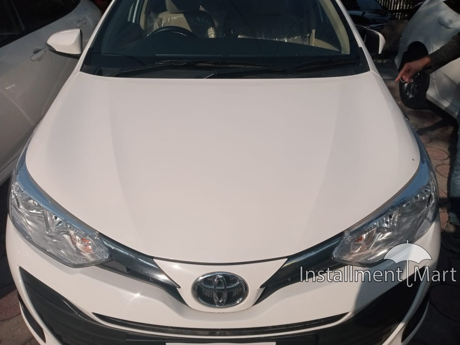 bank-leased-toyota-yaris-13-auto-car-on-installment-from-ha-motors-samanabad-lahore