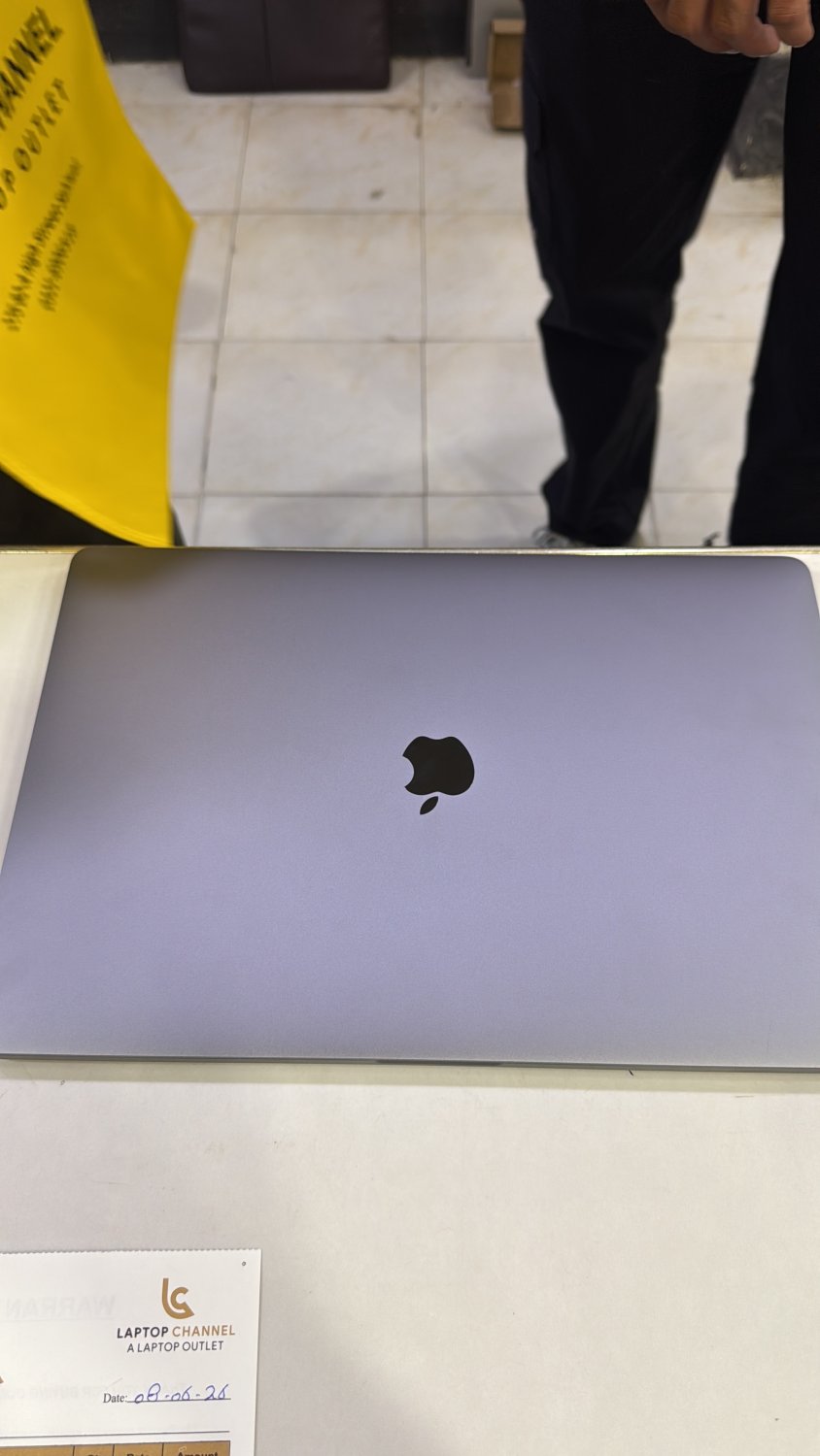macbook-big-0